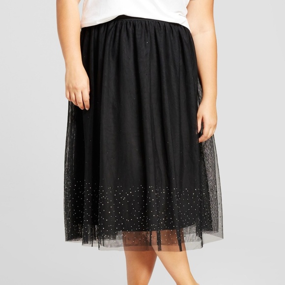 Dresses & Skirts - Sparkly Embellished Tulle Skirt NWT
